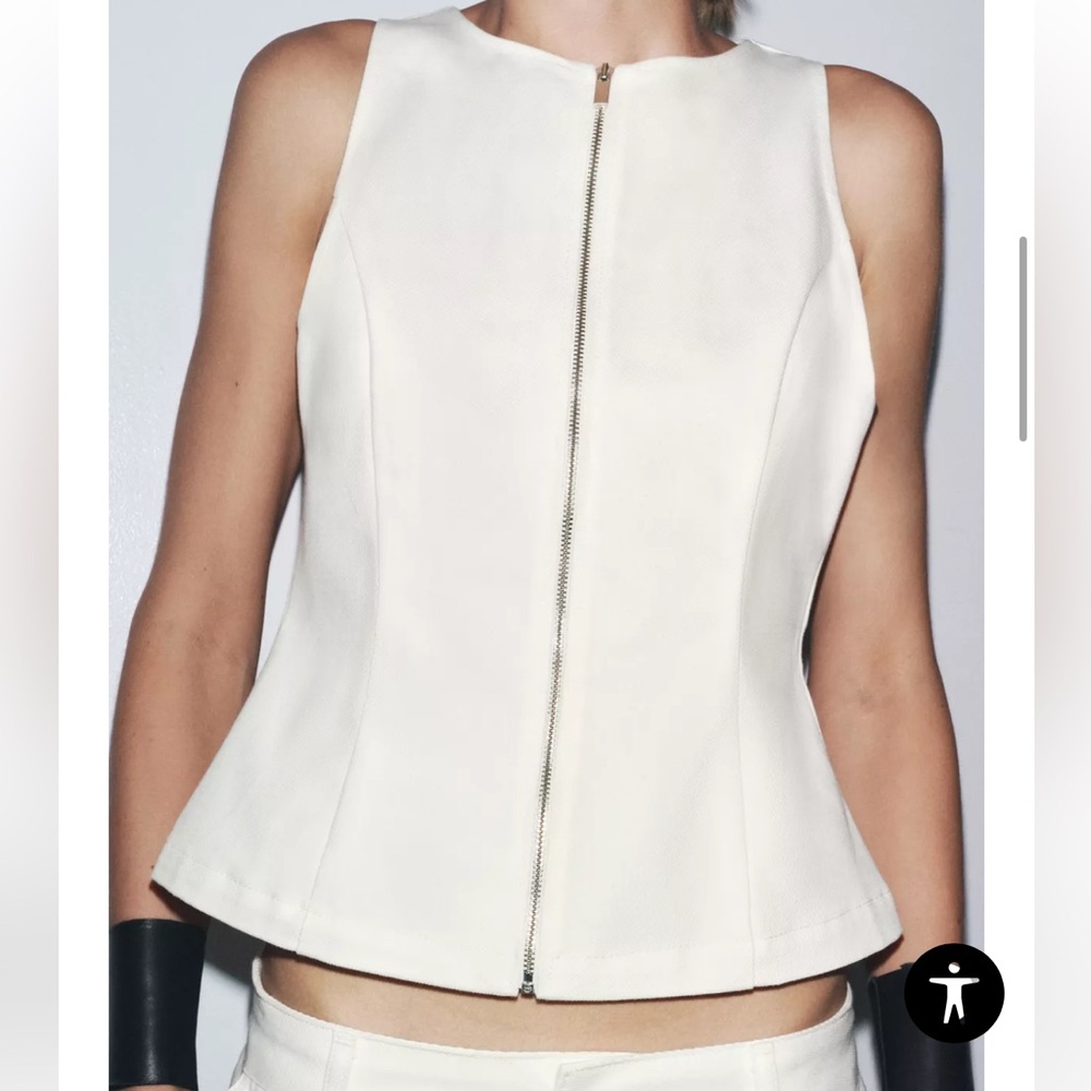 ZW COLLECTION DENIM ZIP-UP TOP

Zara